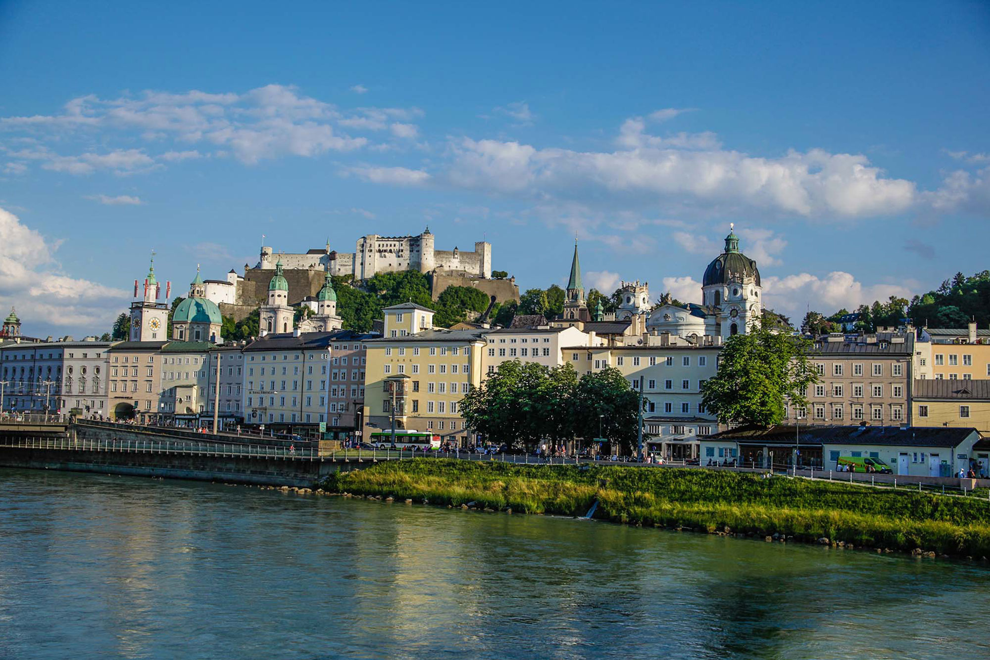 Private Tour and Transfer from Venice to Munich